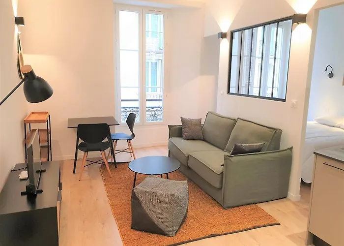 Hyper-Centre Moderne Appart 206
